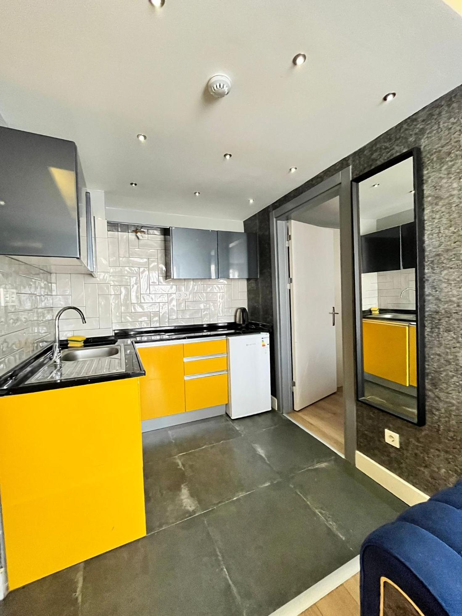 The Sisli Luxury Corner Suit 伊斯坦布尔 外观 照片